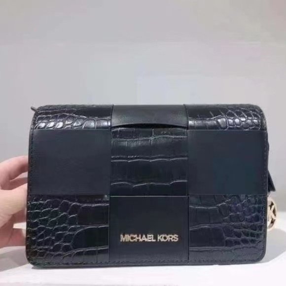 MK MERCER SM CLUTCH CROSSBODY BLACK - Picture 1 of 8
